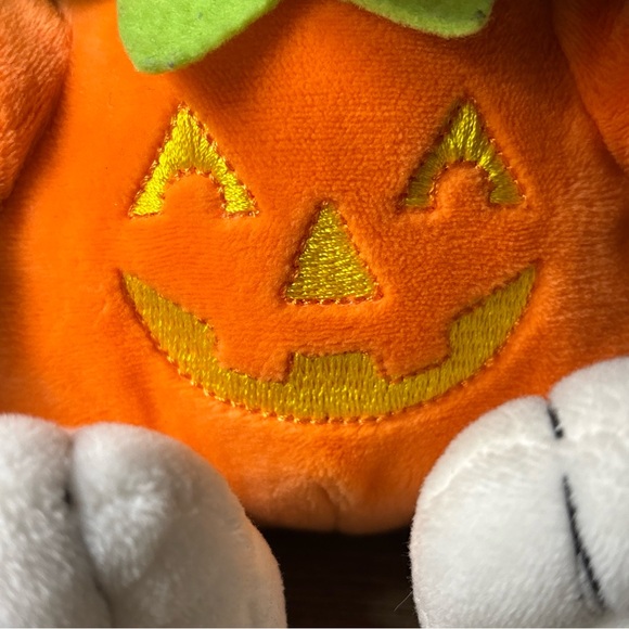 Halloween pumpkin Snoopy Plush Toy by hallmark used - Picture 9 of 16